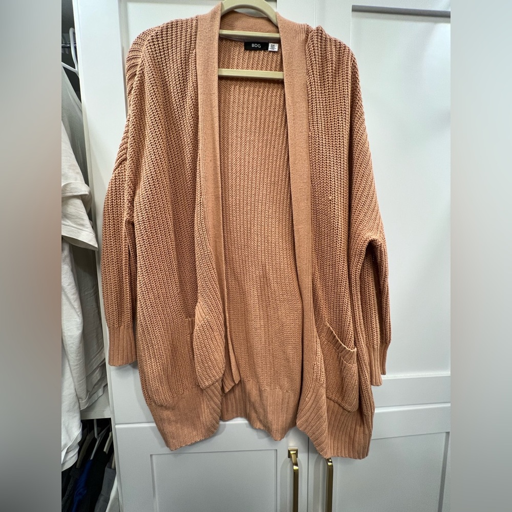 BDG cardigan - size S